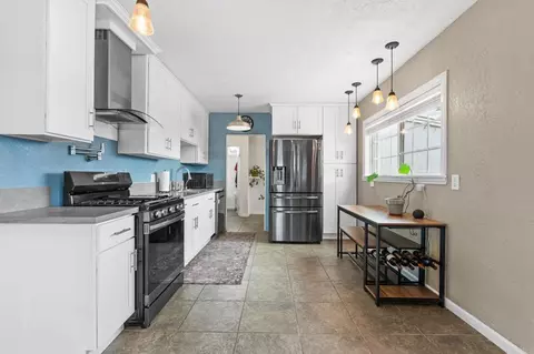 Kitchen - 1248 Dawnridge Ave, El Cajon, CA 92021 photo 1 of 4