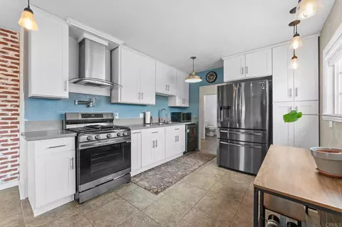Kitchen - 1248 Dawnridge Ave, El Cajon, CA 92021 photo 2 of 4