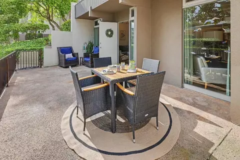 3050 Rue Dorleans #101, San Diego, CA 92110