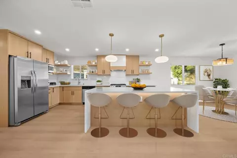 2003 Bayview Heights Dr #SPC 167, San Diego, CA 92105