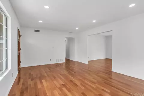 Living - 9416 Saint Andrews Dr, Santee, CA 92071 photo 2 of 6