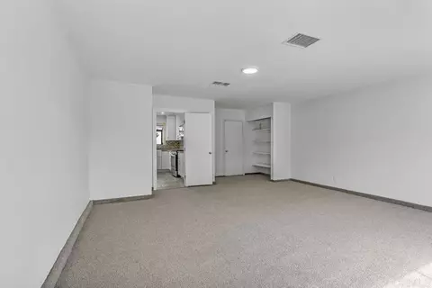 Living - 9416 Saint Andrews Dr, Santee, CA 92071 photo 6 of 6