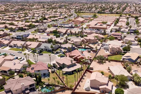 View/Area - 2130 Buchanan Ave, Calexico, CA 92231 photo 4 of 4