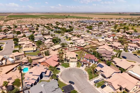 View/Area - 2130 Buchanan Ave, Calexico, CA 92231 photo 2 of 4