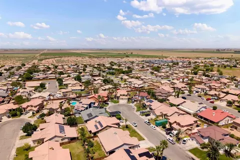 View/Area - 2130 Buchanan Ave, Calexico, CA 92231 photo 1 of 4