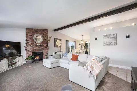 Living - 8416 Jalal St, Lakeside, CA 92040 photo 4 of 6
