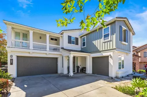 1385 Rock Ct, San Marcos, CA 92078