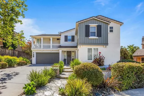 1385 Rock Ct, San Marcos, CA 92078