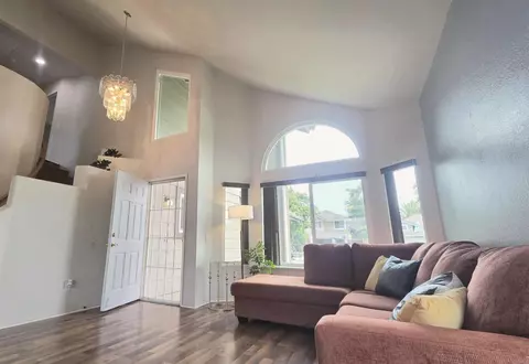 39845 Teal Dr, Murrieta, CA 92562