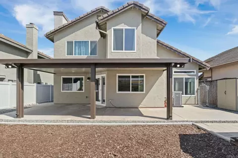 39845 Teal Dr, Murrieta, CA 92562