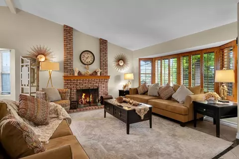 Living - 2024 Pierce Ct, El Cajon, CA 92019 photo 1 of 2
