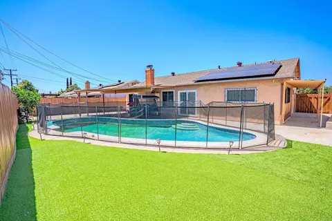 773 Sandalwood Dr, El Cajon, CA 92021