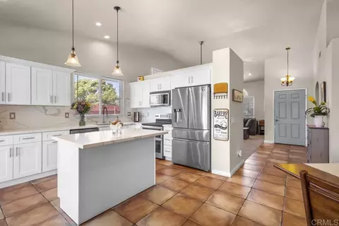 Kitchen - 44761 Potestas Dr, Temecula, CA 92592 photo 6 of 6