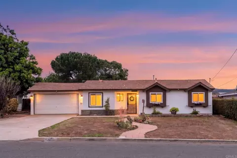 13425 Standish Dr, Poway, CA 92064
