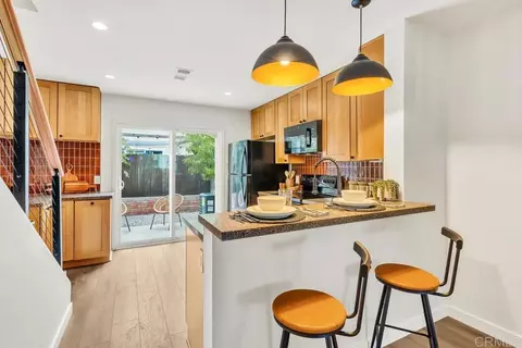 Kitchen - 10185 Peaceful Ct, Santee, CA 92071 photo 3 of 6