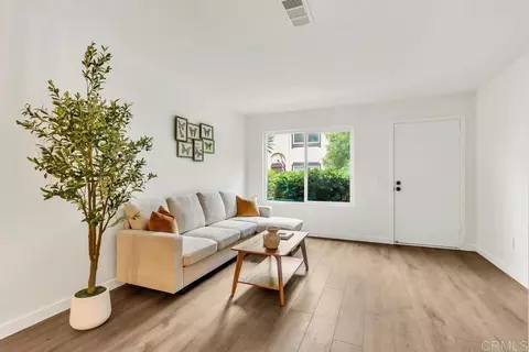 Living - 10185 Peaceful Ct, Santee, CA 92071 photo 2 of 2