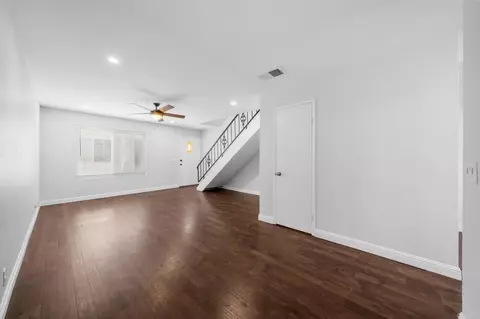 Living - 1604 Presioca St #5, Spring Valley, CA 91977 photo 2 of 5