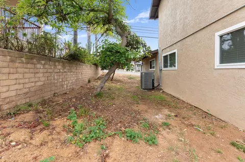 Exterior - 226 Lento Ln, El Cajon, CA 92021 photo 5 of 14