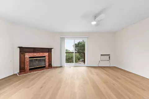 Living - 226 Lento Ln, El Cajon, CA 92021 photo 5 of 11