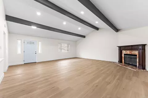 Living - 226 Lento Ln, El Cajon, CA 92021 photo 1 of 11