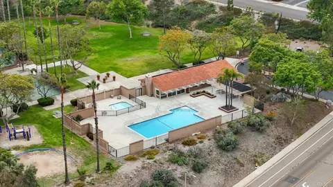 2211 Durasno Ln, Spring Valley, CA 91977