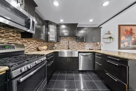 Kitchen - 2211 Durasno Ln, Spring Valley, CA 91977 photo 1 of 4