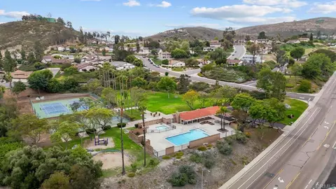 View/Area - 2211 Durasno Ln, Spring Valley, CA 91977 photo 5 of 13