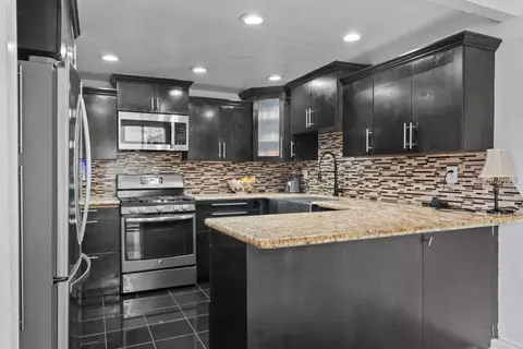 Kitchen - 2211 Durasno Ln, Spring Valley, CA 91977 photo 2 of 4
