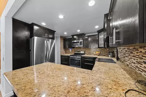 Kitchen - 2211 Durasno Ln, Spring Valley, CA 91977 photo 4 of 4