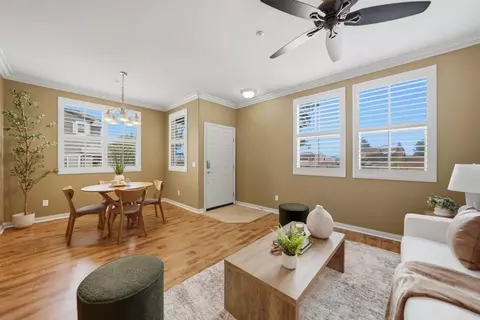 Living - 1410 Rosemonde Ln, Santee, CA 92071 photo 3 of 4