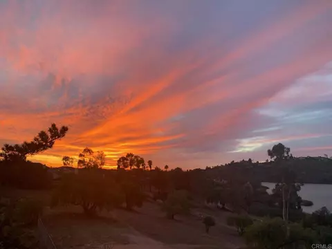 5704 Baltimore Dr #304, La Mesa, CA 91942