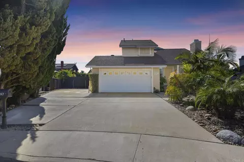 9697 Bundy Dr, Santee, CA 92071