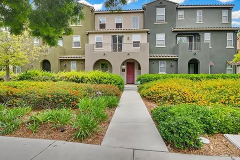 1876 Champagne Ct #6, Chula Vista, CA 91913
