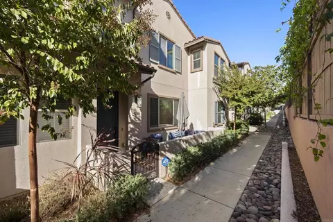 7508 Eagle Dr, Santee, CA 92071