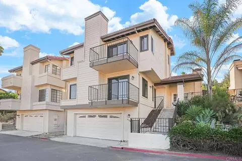 9950 Felicia Ln, Spring Valley, CA 91977