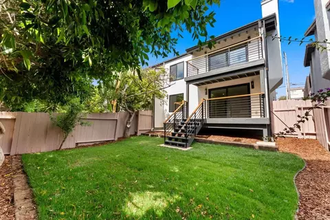 Exterior - 674 Hygeia Ave, Encinitas, CA 92024 photo 7 of 7