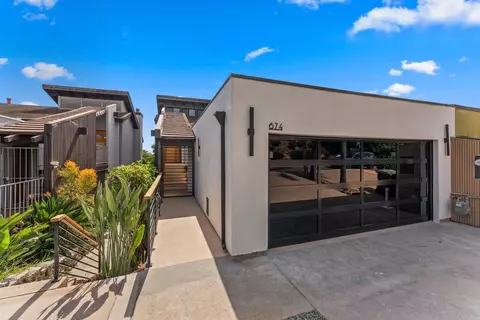 Exterior - 674 Hygeia Ave, Encinitas, CA 92024 photo 1 of 7