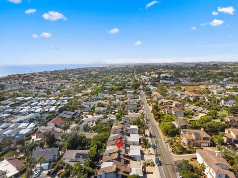 View/Area - 674 Hygeia Ave, Encinitas, CA 92024 photo 5 of 8