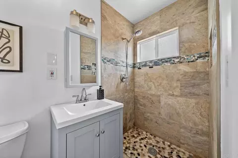 Bath - 9751 Vomac Rd, Santee, CA 92071 photo 2 of 2