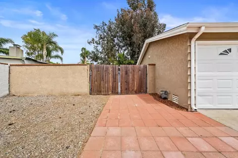 Exterior - 9751 Vomac Rd, Santee, CA 92071 photo 13 of 17