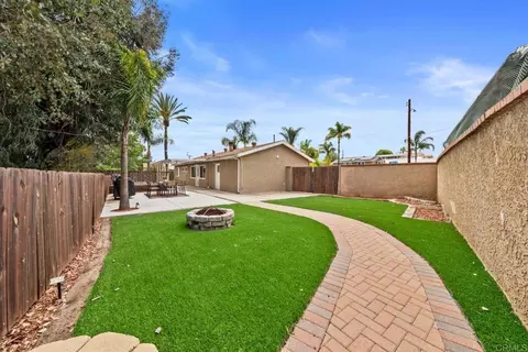 Exterior - 9751 Vomac Rd, Santee, CA 92071 photo 5 of 17