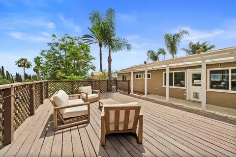 9751 Vomac Rd, Santee, CA 92071