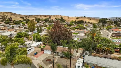 View/Area - 9751 Vomac Rd, Santee, CA 92071 photo 4 of 6