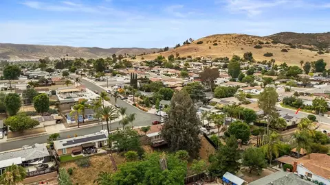 View/Area - 9751 Vomac Rd, Santee, CA 92071 photo 5 of 6