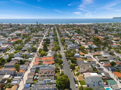 View/Area - 649 I Ave, Coronado, CA 92118 photo 3 of 7
