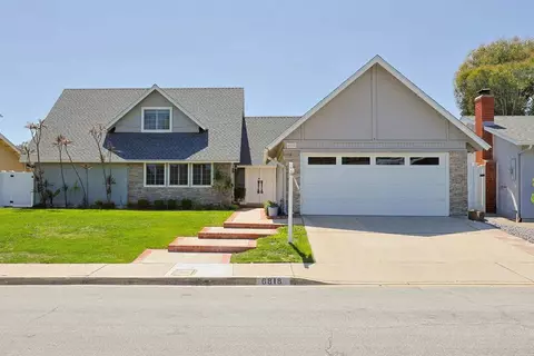 6818 Bonnie View Dr, San Diego, CA 92119
