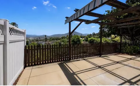 2553 Granada Cir, Spring Valley, CA 91977