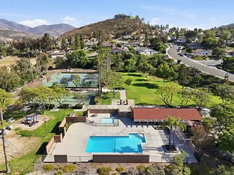 View/Area - 2553 Granada Cir, Spring Valley, CA 91977 photo 4 of 5