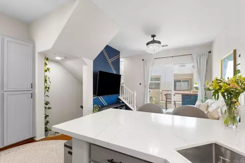 403 Almond Rd, San Marcos, CA 92078