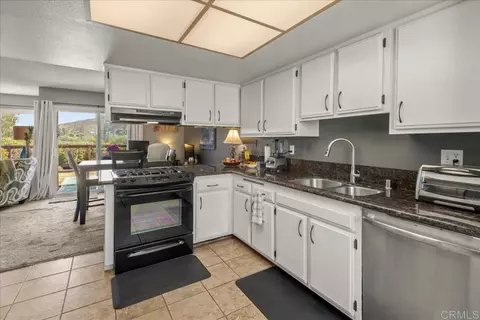 Kitchen - 3047 Highlands Blvd, Spring Valley, CA 91977 photo 4 of 4